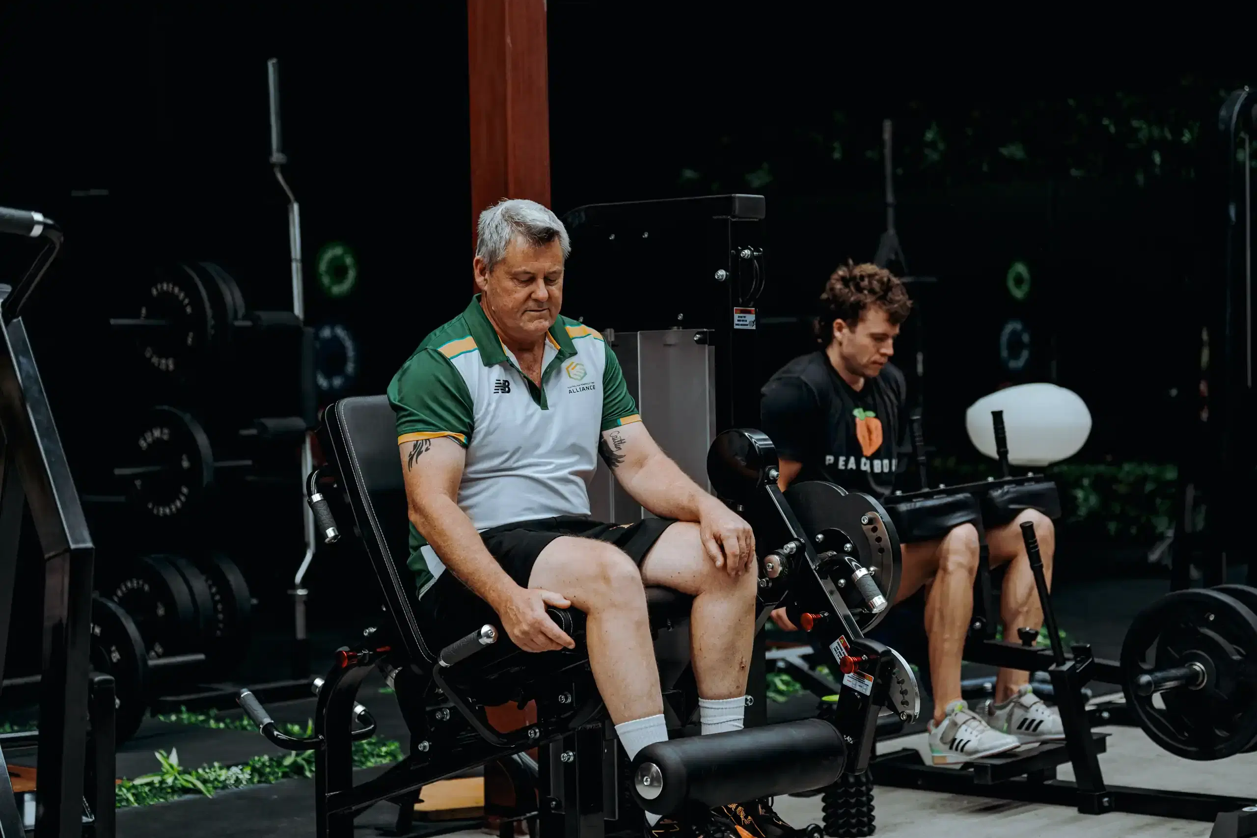 Members training Iron Jungle Gym Bridgewater Tasmania